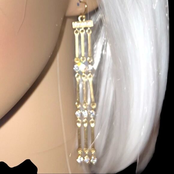 Nwot! Pretty gold 3 strand dangling earrings with rhinestone design ( costume) - Picture 4 of 7